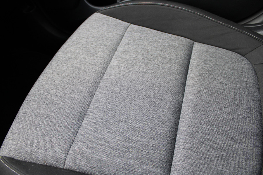 Kia Stonic 1.0 T-GDi DynamicLine | Navigatie | Camera | Carplay Kia Stonic 1.0 T-GDi DynamicLine | Navigatie | Camera | Carplay