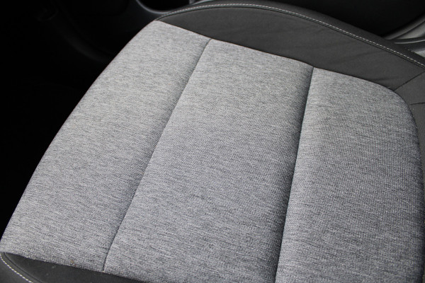 Kia Stonic 1.0 T-GDi DynamicLine | Navigatie | Camera | Carplay Kia Stonic 1.0 T-GDi DynamicLine | Navigatie | Camera | Carplay