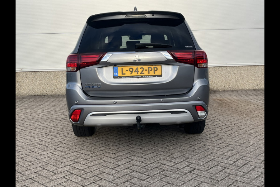 Mitsubishi Outlander 2.4 PHEV Intense+ Trekhaak Mitsubishi Outlander 2.4 PHEV Intense+ Trekhaak
