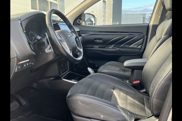 Mitsubishi Outlander 2.4 PHEV Intense+ Trekhaak Mitsubishi Outlander 2.4 PHEV Intense+ Trekhaak