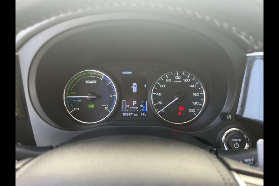 Mitsubishi Outlander 2.4 PHEV Intense+ Trekhaak Mitsubishi Outlander 2.4 PHEV Intense+ Trekhaak