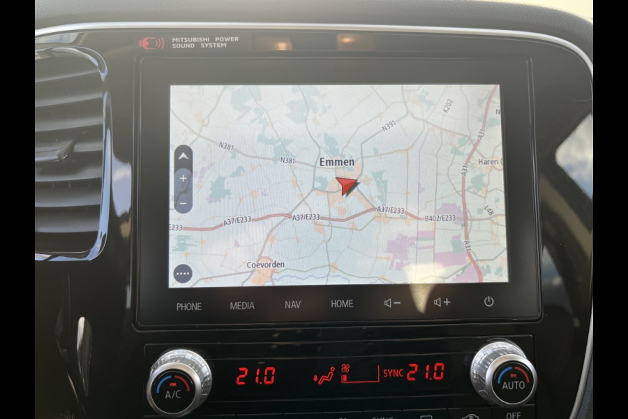 Mitsubishi Outlander 2.4 PHEV Intense+ Trekhaak Mitsubishi Outlander 2.4 PHEV Intense+ Trekhaak