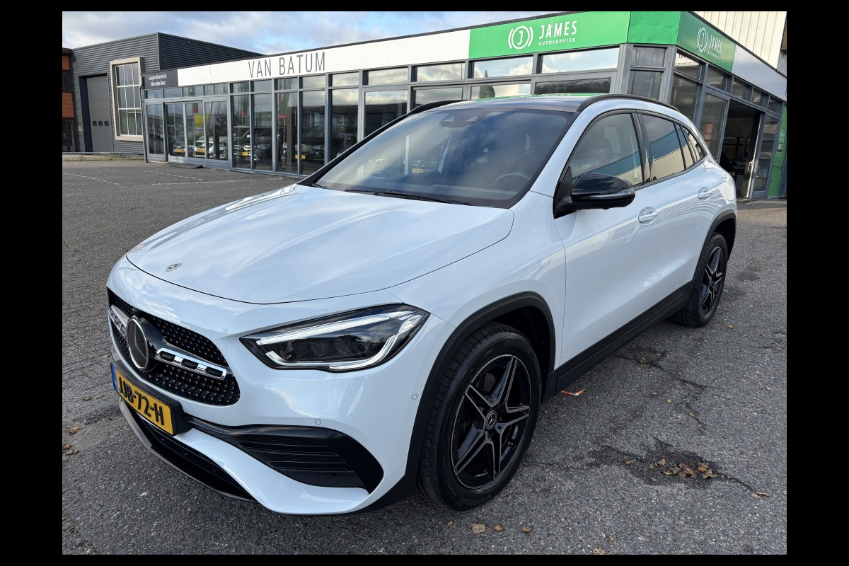 Mercedes-Benz GLA 250 e AMG Line
