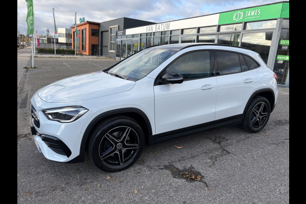 Mercedes-Benz GLA 250 e AMG Line