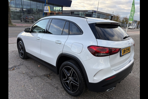 Mercedes-Benz GLA 250 e AMG Line