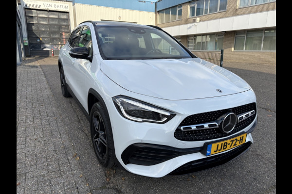 Mercedes-Benz GLA 250 e AMG Line