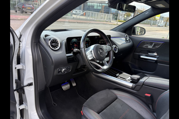 Mercedes-Benz GLA 250 e AMG Line