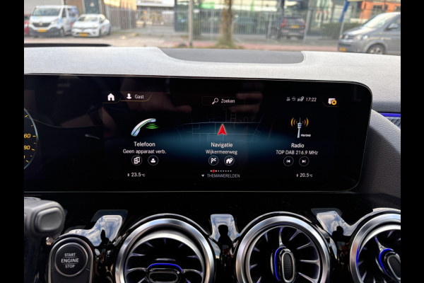 Mercedes-Benz GLA 250 e AMG Line