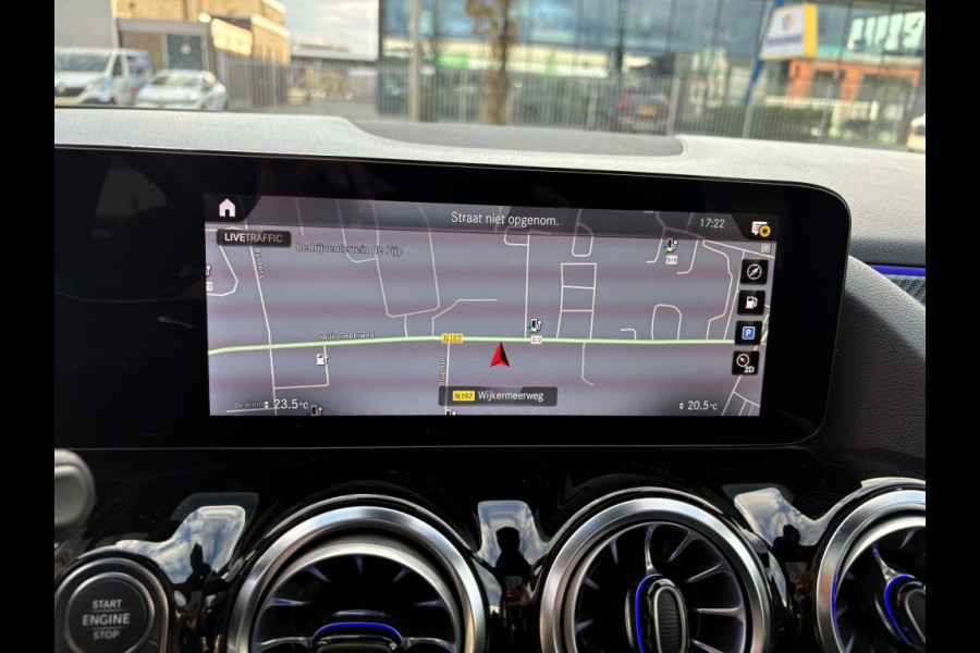 Mercedes-Benz GLA 250 e AMG Line