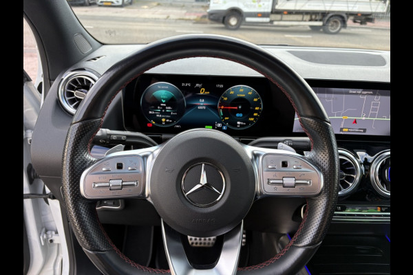 Mercedes-Benz GLA 250 e AMG Line
