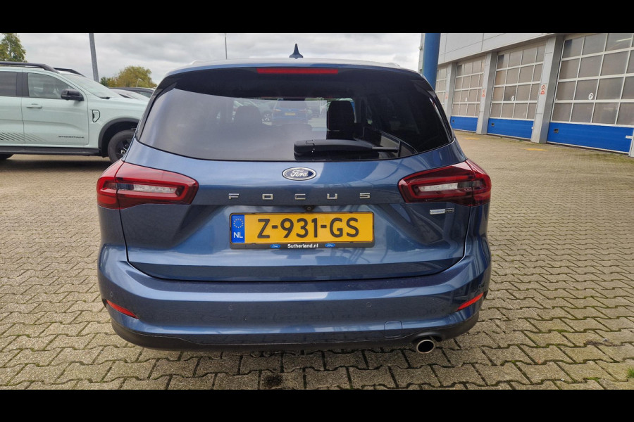 Ford FOCUS Wagon 1.0 EcoBoost Hybrid Titanium X AGR stoelen | 12 inch Touchscreen | Draadloos Android Auto / Apple Carplay | Camera achter | Ford FOCUS Wagon 1.0 EcoBoost Hybrid Titanium X AGR stoelen | 12 inch Touchscreen | Draadloos Android Auto / Apple Carplay | Camera achter |