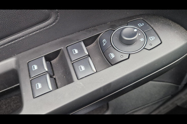 Ford FOCUS Wagon 1.0 EcoBoost Hybrid Titanium X AGR stoelen | 12 inch Touchscreen | Draadloos Android Auto / Apple Carplay | Camera achter | Ford FOCUS Wagon 1.0 EcoBoost Hybrid Titanium X AGR stoelen | 12 inch Touchscreen | Draadloos Android Auto / Apple Carplay | Camera achter |