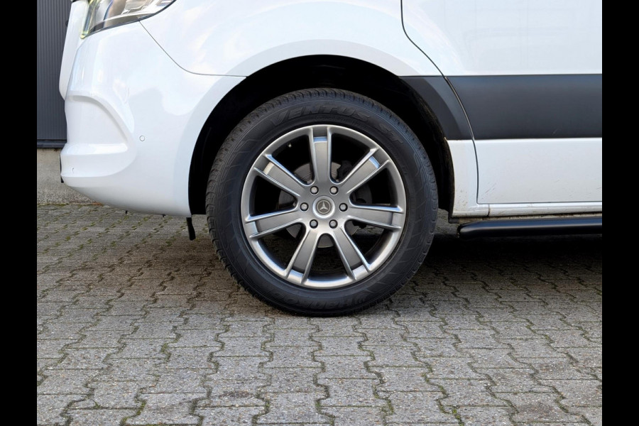 Mercedes-Benz Sprinter 319 190PK AUTOMAAT LED 3500KG TREKHAAK L2H2 CLIMATE CRUISE M-BUX Mercedes-Benz Sprinter 319 190PK AUTOMAAT LED 3500KG TREKHAAK L2H2 CLIMATE CRUISE M-BUX