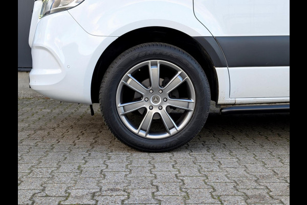 Mercedes-Benz Sprinter 319 190PK AUTOMAAT LED 3500KG TREKHAAK L2H2 CLIMATE CRUISE M-BUX Mercedes-Benz Sprinter 319 190PK AUTOMAAT LED 3500KG TREKHAAK L2H2 CLIMATE CRUISE M-BUX