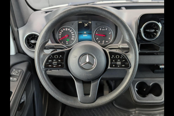Mercedes-Benz Sprinter 319 190PK AUTOMAAT LED 3500KG TREKHAAK L2H2 CLIMATE CRUISE M-BUX Mercedes-Benz Sprinter 319 190PK AUTOMAAT LED 3500KG TREKHAAK L2H2 CLIMATE CRUISE M-BUX