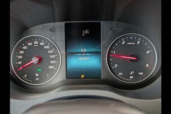 Mercedes-Benz Sprinter 319 190PK AUTOMAAT LED 3500KG TREKHAAK L2H2 CLIMATE CRUISE M-BUX Mercedes-Benz Sprinter 319 190PK AUTOMAAT LED 3500KG TREKHAAK L2H2 CLIMATE CRUISE M-BUX
