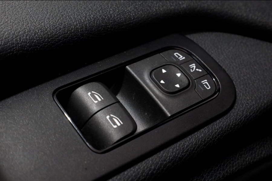 Mercedes-Benz Sprinter 311 CDI 115pk RWD L2H2 Airco/Navi/Camera 07-2024 Mercedes-Benz Sprinter 311 CDI 115pk RWD L2H2 Airco/Navi/Camera 07-2024