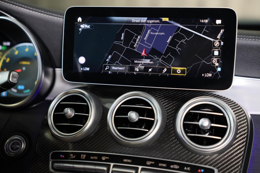 Mercedes-Benz GLC 200 AMG 63 Look / Designo Interieur / Elek Stoelen / Memory / Leder / Open Pano / 360 Camera / 21 Inch Mercedes-Benz GLC 200 AMG 63 Look / Designo Interieur / Elek Stoelen / Memory / Leder / Open Pano / 360 Camera / 21 Inch