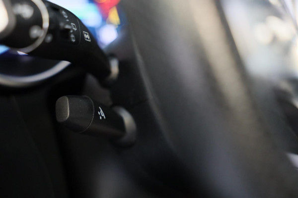 Mercedes-Benz GLC 200 AMG 63 Look / Designo Interieur / Elek Stoelen / Memory / Leder / Open Pano / 360 Camera / 21 Inch Mercedes-Benz GLC 200 AMG 63 Look / Designo Interieur / Elek Stoelen / Memory / Leder / Open Pano / 360 Camera / 21 Inch