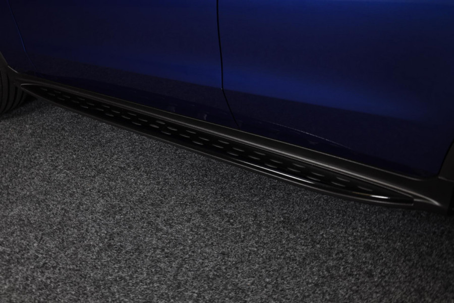 Mercedes-Benz GLC 200 AMG 63 Look / Designo Interieur / Elek Stoelen / Memory / Leder / Open Pano / 360 Camera / 21 Inch Mercedes-Benz GLC 200 AMG 63 Look / Designo Interieur / Elek Stoelen / Memory / Leder / Open Pano / 360 Camera / 21 Inch