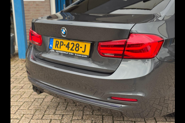 BMW 3-serie 320d M-Pakket High Executive 2018 AUT NAVI DAK! BMW 3-serie 320d M-Pakket High Executive 2018 AUT NAVI DAK!