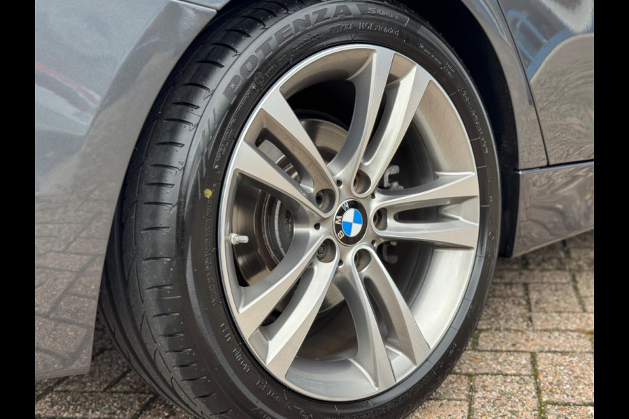 BMW 3-serie 320d M-Pakket High Executive 2018 AUT NAVI DAK! BMW 3-serie 320d M-Pakket High Executive 2018 AUT NAVI DAK!