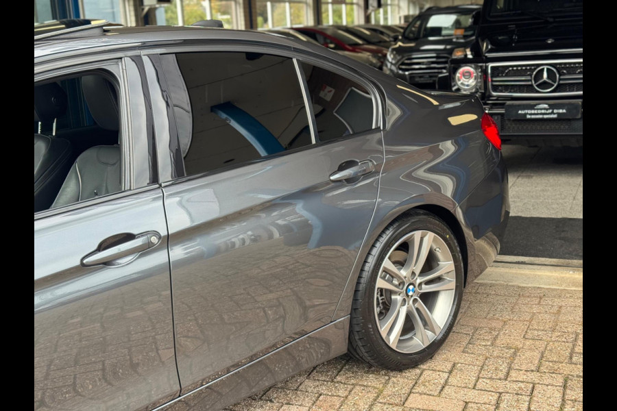 BMW 3-serie 320d M-Pakket High Executive 2018 AUT NAVI DAK! BMW 3-serie 320d M-Pakket High Executive 2018 AUT NAVI DAK!