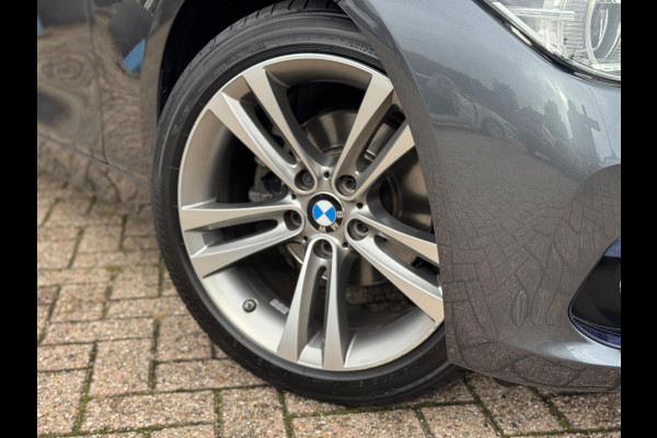 BMW 3-serie 320d M-Pakket High Executive 2018 AUT NAVI DAK! BMW 3-serie 320d M-Pakket High Executive 2018 AUT NAVI DAK!