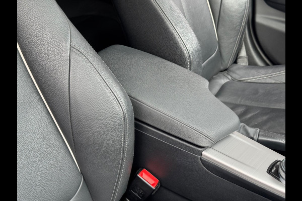 BMW 3-serie 320d M-Pakket High Executive 2018 AUT NAVI DAK! BMW 3-serie 320d M-Pakket High Executive 2018 AUT NAVI DAK!