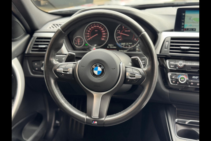 BMW 3-serie 320d M-Pakket High Executive 2018 AUT NAVI DAK! BMW 3-serie 320d M-Pakket High Executive 2018 AUT NAVI DAK!