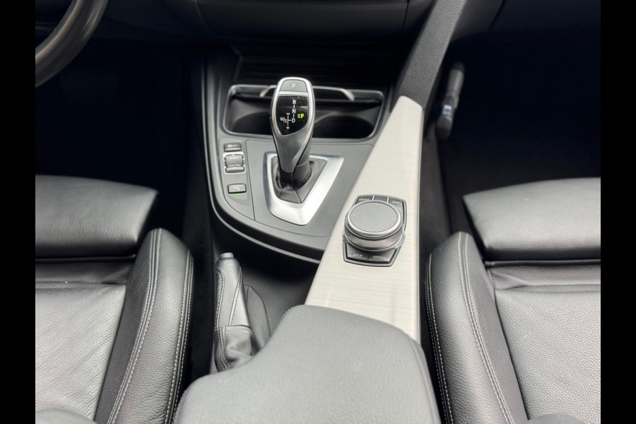 BMW 3-serie 320d M-Pakket High Executive 2018 AUT NAVI DAK! BMW 3-serie 320d M-Pakket High Executive 2018 AUT NAVI DAK!