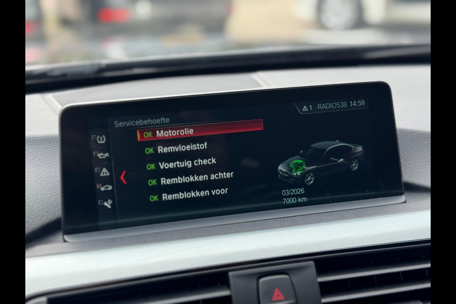 BMW 3-serie 320d M-Pakket High Executive 2018 AUT NAVI DAK! BMW 3-serie 320d M-Pakket High Executive 2018 AUT NAVI DAK!