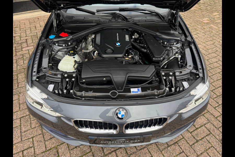BMW 3-serie 320d M-Pakket High Executive 2018 AUT NAVI DAK! BMW 3-serie 320d M-Pakket High Executive 2018 AUT NAVI DAK!
