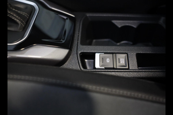 Volkswagen T-Roc 1.5 TSI Sport Business R Line / AUT / ACC / Virtual Cockpit / Camera / Navi / Dode Hoek / Led / Pdc / 19 Inch Volkswagen T-Roc 1.5 TSI Sport Business R Line / AUT / ACC / Virtual Cockpit / Camera / Navi / Dode Hoek / Led / Pdc / 19 Inch