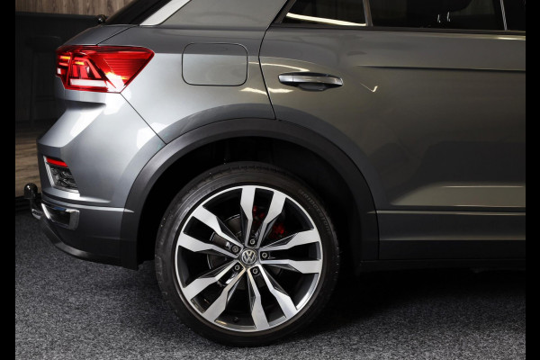 Volkswagen T-Roc 1.5 TSI Sport Business R Line / AUT / ACC / Virtual Cockpit / Camera / Navi / Dode Hoek / Led / Pdc / 19 Inch Volkswagen T-Roc 1.5 TSI Sport Business R Line / AUT / ACC / Virtual Cockpit / Camera / Navi / Dode Hoek / Led / Pdc / 19 Inch