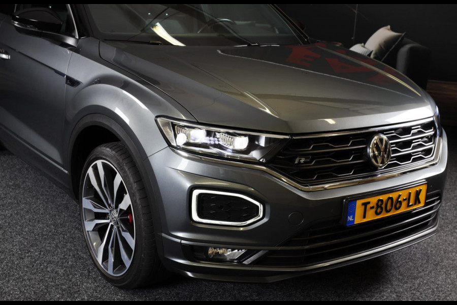 Volkswagen T-Roc 1.5 TSI Sport Business R Line / AUT / ACC / Virtual Cockpit / Camera / Navi / Dode Hoek / Led / Pdc / 19 Inch Volkswagen T-Roc 1.5 TSI Sport Business R Line / AUT / ACC / Virtual Cockpit / Camera / Navi / Dode Hoek / Led / Pdc / 19 Inch