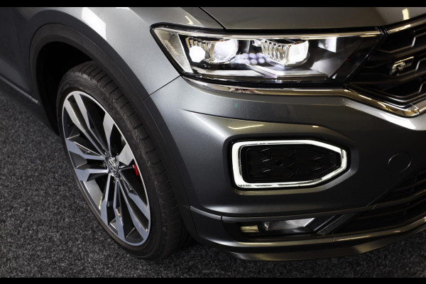 Volkswagen T-Roc 1.5 TSI Sport Business R Line / AUT / ACC / Virtual Cockpit / Camera / Navi / Dode Hoek / Led / Pdc / 19 Inch Volkswagen T-Roc 1.5 TSI Sport Business R Line / AUT / ACC / Virtual Cockpit / Camera / Navi / Dode Hoek / Led / Pdc / 19 Inch