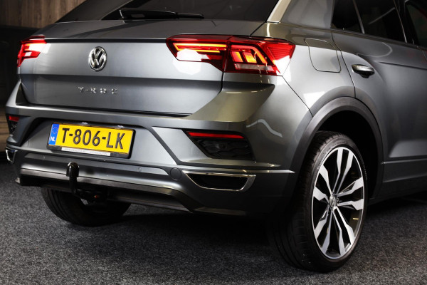 Volkswagen T-Roc 1.5 TSI Sport Business R Line / AUT / ACC / Virtual Cockpit / Camera / Navi / Dode Hoek / Led / Pdc / 19 Inch Volkswagen T-Roc 1.5 TSI Sport Business R Line / AUT / ACC / Virtual Cockpit / Camera / Navi / Dode Hoek / Led / Pdc / 19 Inch