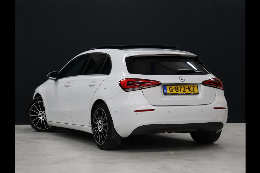Mercedes-Benz A-Klasse 180 Sport *WEEKAANBIEDING* [SCHUIFKANTELDAK, CRUISE CONTROL, CAMERA, PDC 360, APPLE CARPLAY, ANDROID AUTO, STOELVERWARMING, NIEUWSTAAT]