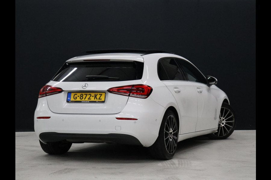 Mercedes-Benz A-Klasse 180 Sport *WEEKAANBIEDING* [SCHUIFKANTELDAK, CRUISE CONTROL, CAMERA, PDC 360, APPLE CARPLAY, ANDROID AUTO, STOELVERWARMING, NIEUWSTAAT]