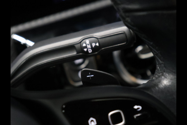 Mercedes-Benz A-Klasse 180 Sport *WEEKAANBIEDING* [SCHUIFKANTELDAK, CRUISE CONTROL, CAMERA, PDC 360, APPLE CARPLAY, ANDROID AUTO, STOELVERWARMING, NIEUWSTAAT]