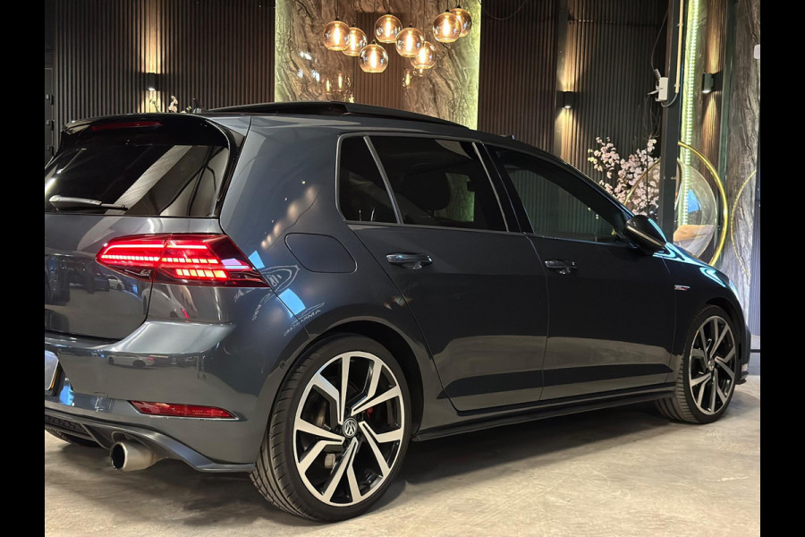 Volkswagen Golf 2.0 TSI GTI|PANO|LEDER|TREKHAAK|BOMVOL! Volkswagen Golf 2.0 TSI GTI|PANO|LEDER|TREKHAAK|BOMVOL!