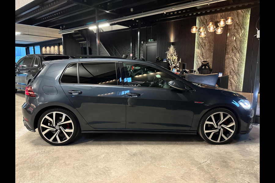Volkswagen Golf 2.0 TSI GTI|PANO|LEDER|TREKHAAK|BOMVOL! Volkswagen Golf 2.0 TSI GTI|PANO|LEDER|TREKHAAK|BOMVOL!