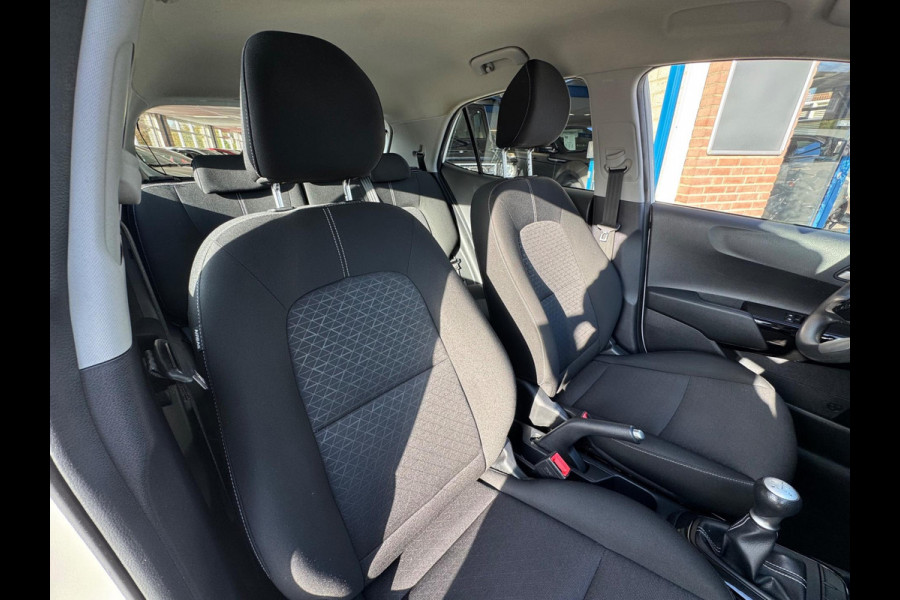 Kia Picanto 1.0 DPi ComfortLine 5p Wit 2020 AIRCO BTW 1e Eig Kia Picanto 1.0 DPi ComfortLine 5p Wit 2020 AIRCO BTW 1e Eig