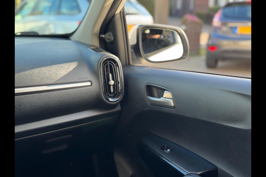 Kia Picanto 1.0 DPi ComfortLine 5p Wit 2020 AIRCO BTW 1e Eig Kia Picanto 1.0 DPi ComfortLine 5p Wit 2020 AIRCO BTW 1e Eig