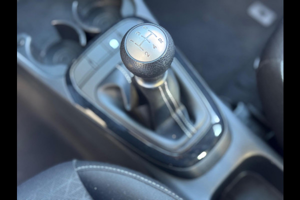 Kia Picanto 1.0 DPi ComfortLine 5p Wit 2020 AIRCO BTW 1e Eig Kia Picanto 1.0 DPi ComfortLine 5p Wit 2020 AIRCO BTW 1e Eig