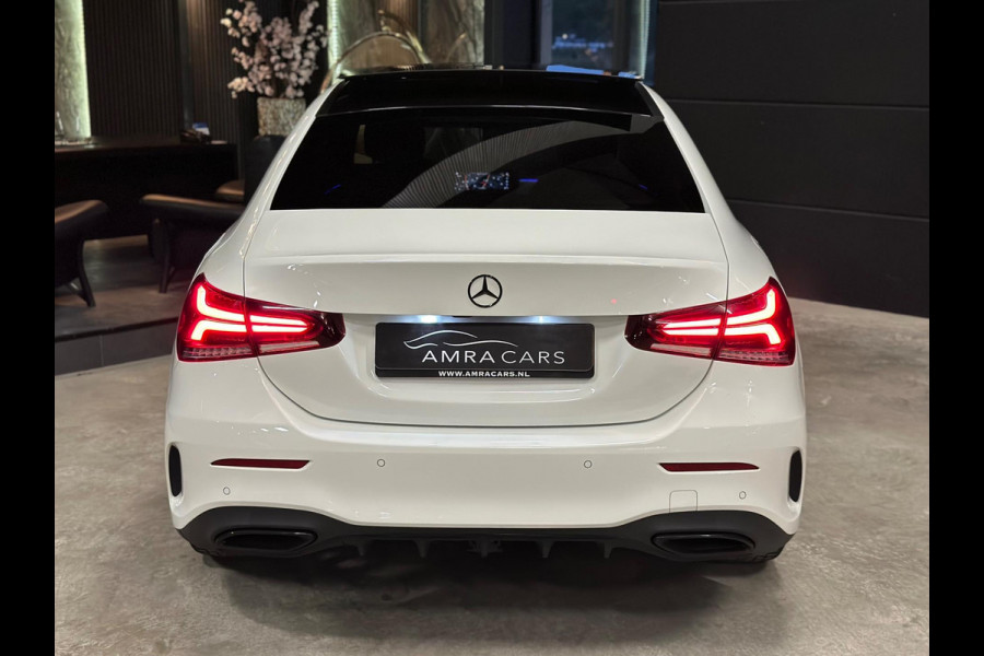 Mercedes-Benz A-Klasse 250 e AMG|Black pakket|PANO|BOMVOL! Mercedes-Benz A-Klasse 250 e AMG|Black pakket|PANO|BOMVOL!