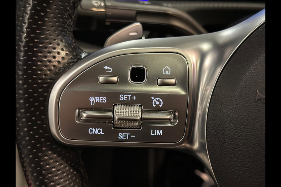 Mercedes-Benz A-Klasse 250 e AMG|Black pakket|PANO|BOMVOL! Mercedes-Benz A-Klasse 250 e AMG|Black pakket|PANO|BOMVOL!