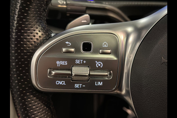 Mercedes-Benz A-Klasse 250 e AMG|Black pakket|PANO|BOMVOL! Mercedes-Benz A-Klasse 250 e AMG|Black pakket|PANO|BOMVOL!