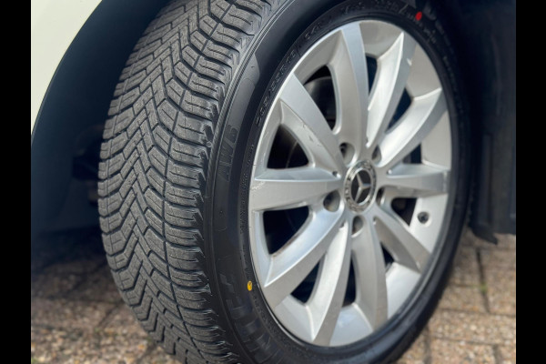 Mercedes-Benz A-Klasse 180 Prestige 2017 AUT NAVI LEDER NAP! Mercedes-Benz A-Klasse 180 Prestige 2017 AUT NAVI LEDER NAP!